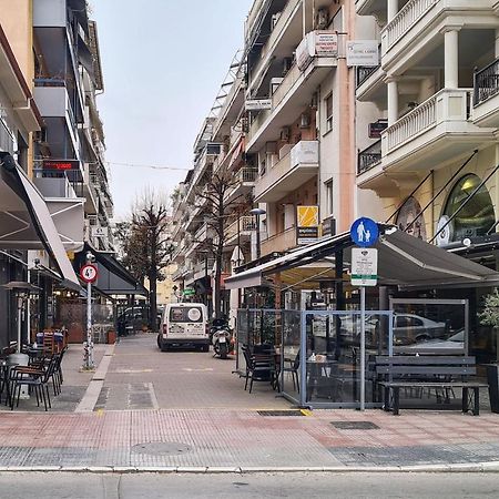Byt Downtown Flat Лариса Екстериор снимка
