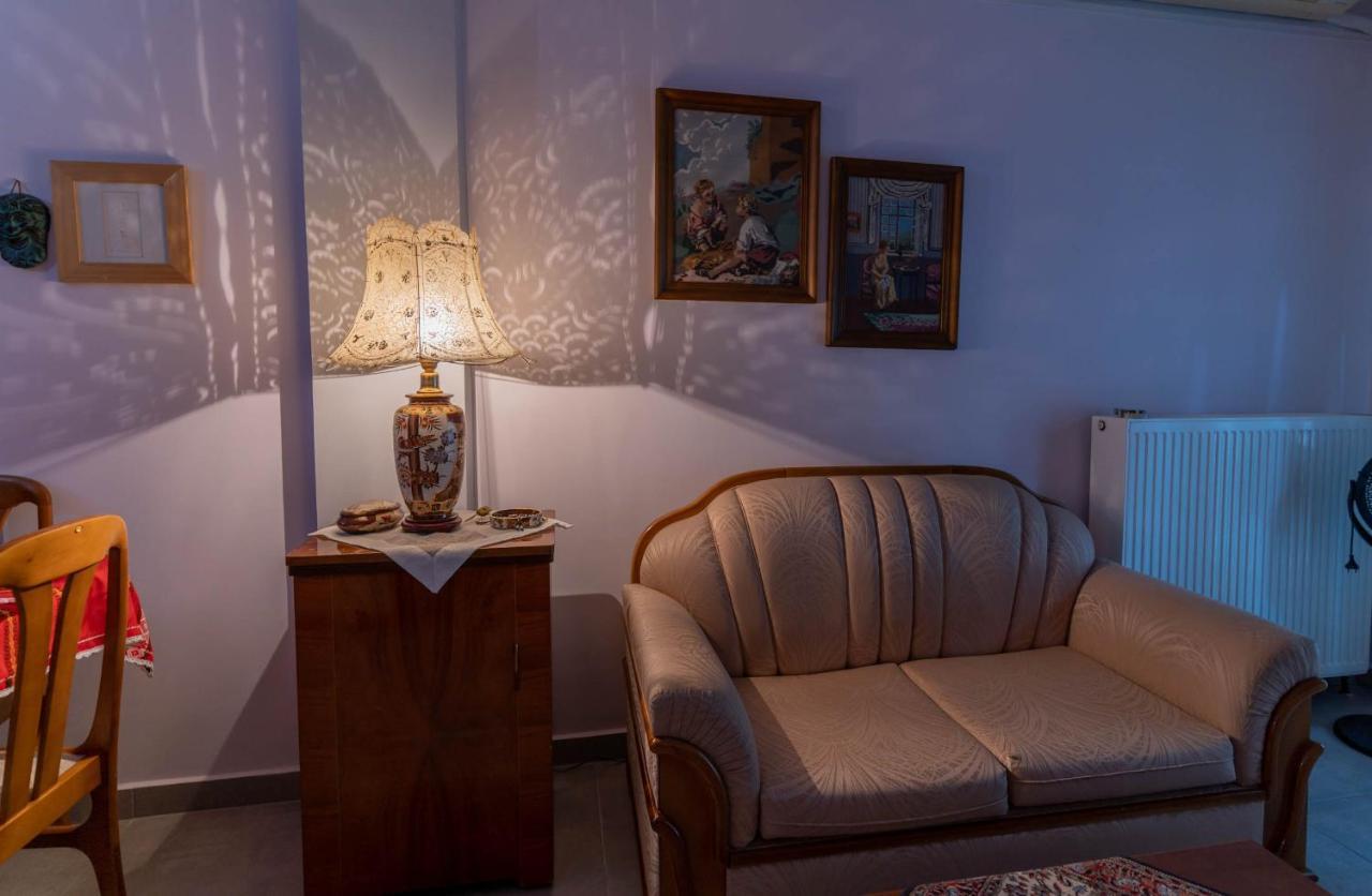 Byt Downtown Flat Лариса Екстериор снимка