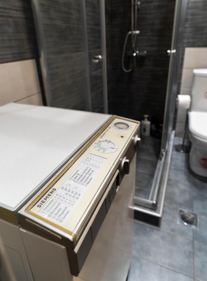 Byt Downtown Flat Лариса Екстериор снимка