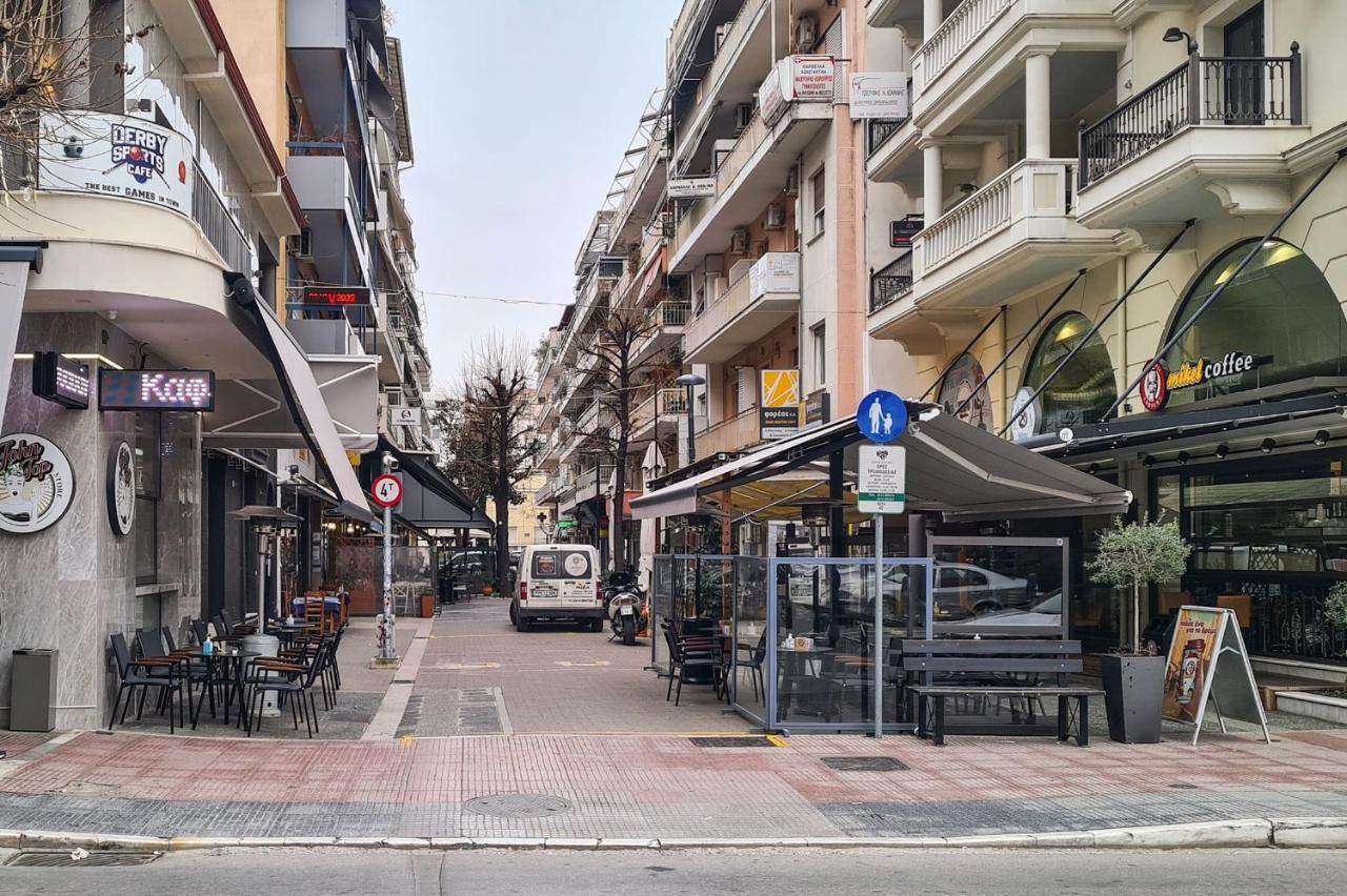 Byt Downtown Flat Лариса Екстериор снимка